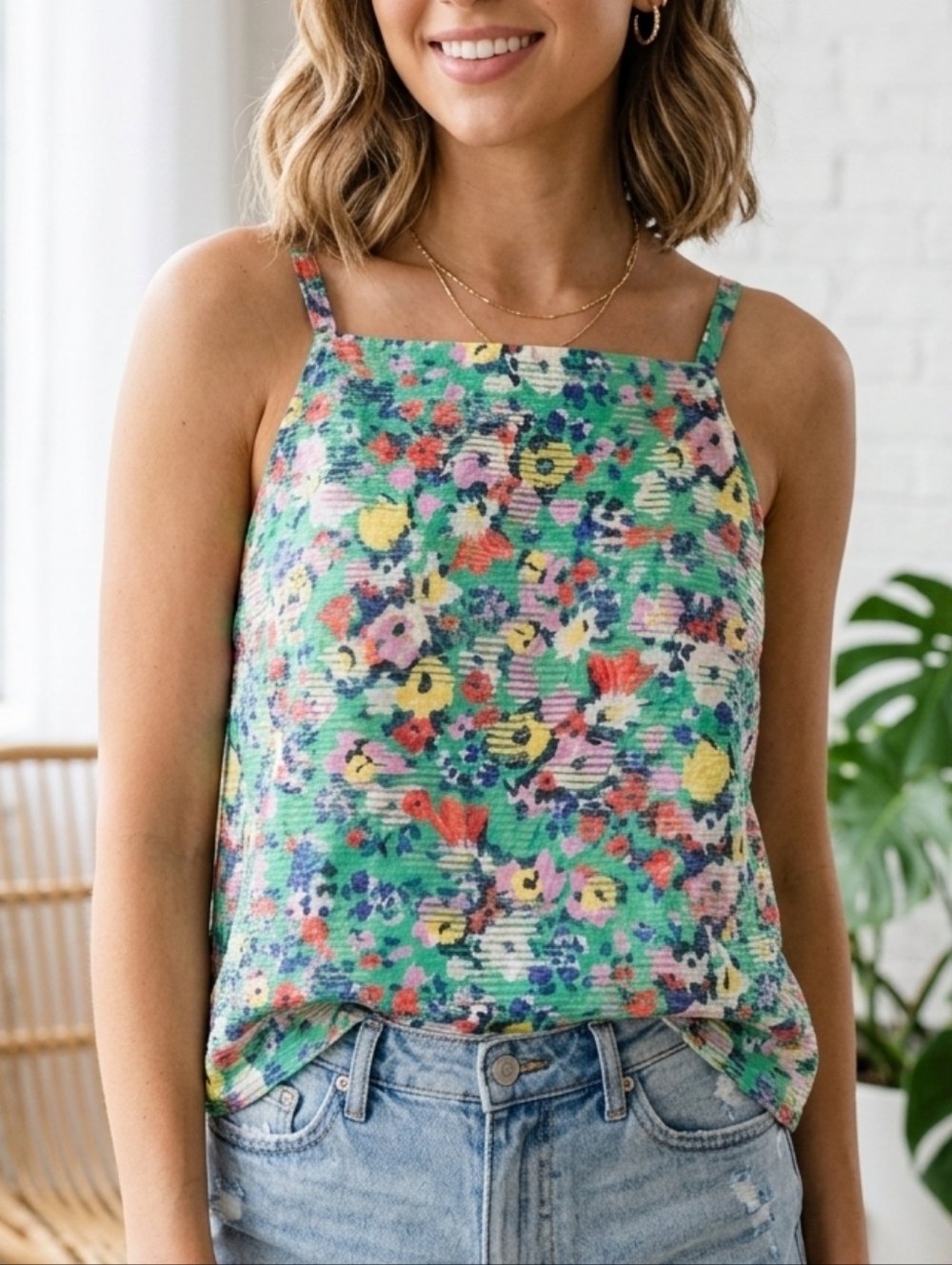 Maeve by Anthropologie Floral Seersucker Cut-Out Tank - Size 6